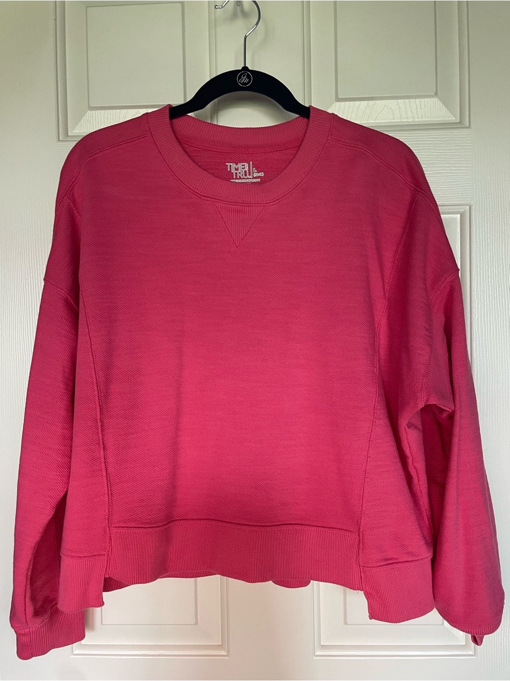 Time and Tru Bright Pink Crewneck Sweatshirt